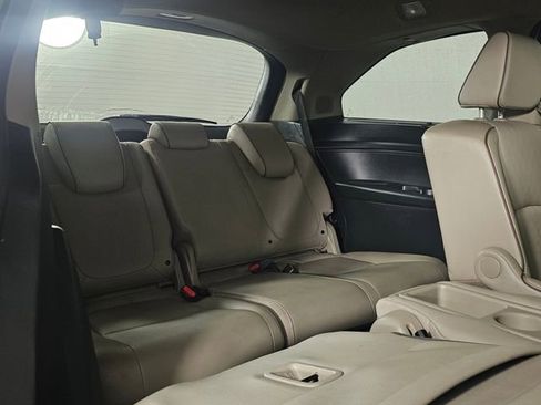 Used 2023 Honda Odyssey Elite image 18