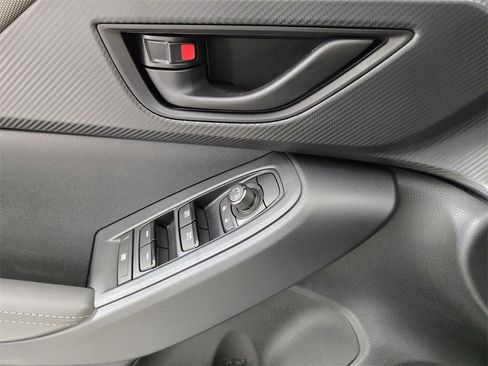 New 2025 Subaru Crosstrek 2.0i Premium image 12