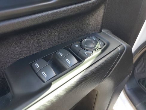 Used 2025 Chevrolet Silverado 2500 Custom w/ Custom Convenience Package RWD image 23