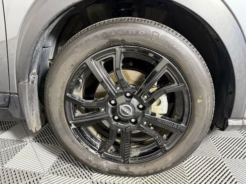 Used 2023 Nissan Kicks SR image 15