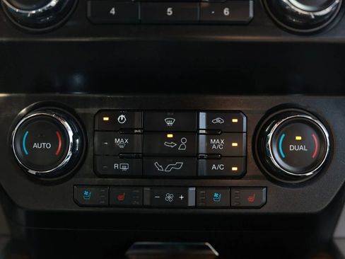 Used 2020 Ford F150 Lariat AWD/4WD image 32