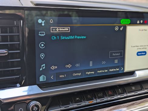 Used 2022 Chevrolet Silverado 1500 LT image 28