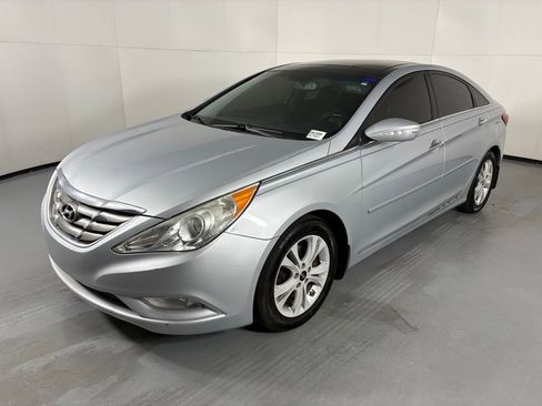 Used 2012 Hyundai Sonata Limited FWD image 5