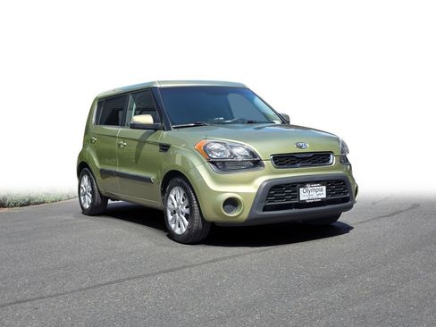 Used 2012 Kia Soul + w/ Audio Pkg FWD image 1