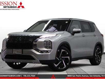 Used 2023 Mitsubishi Outlander SE