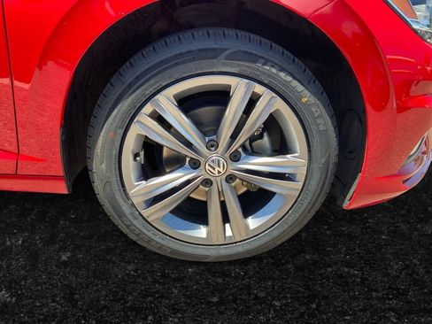 Used 2019 Volkswagen Jetta R-Line FWD image 21