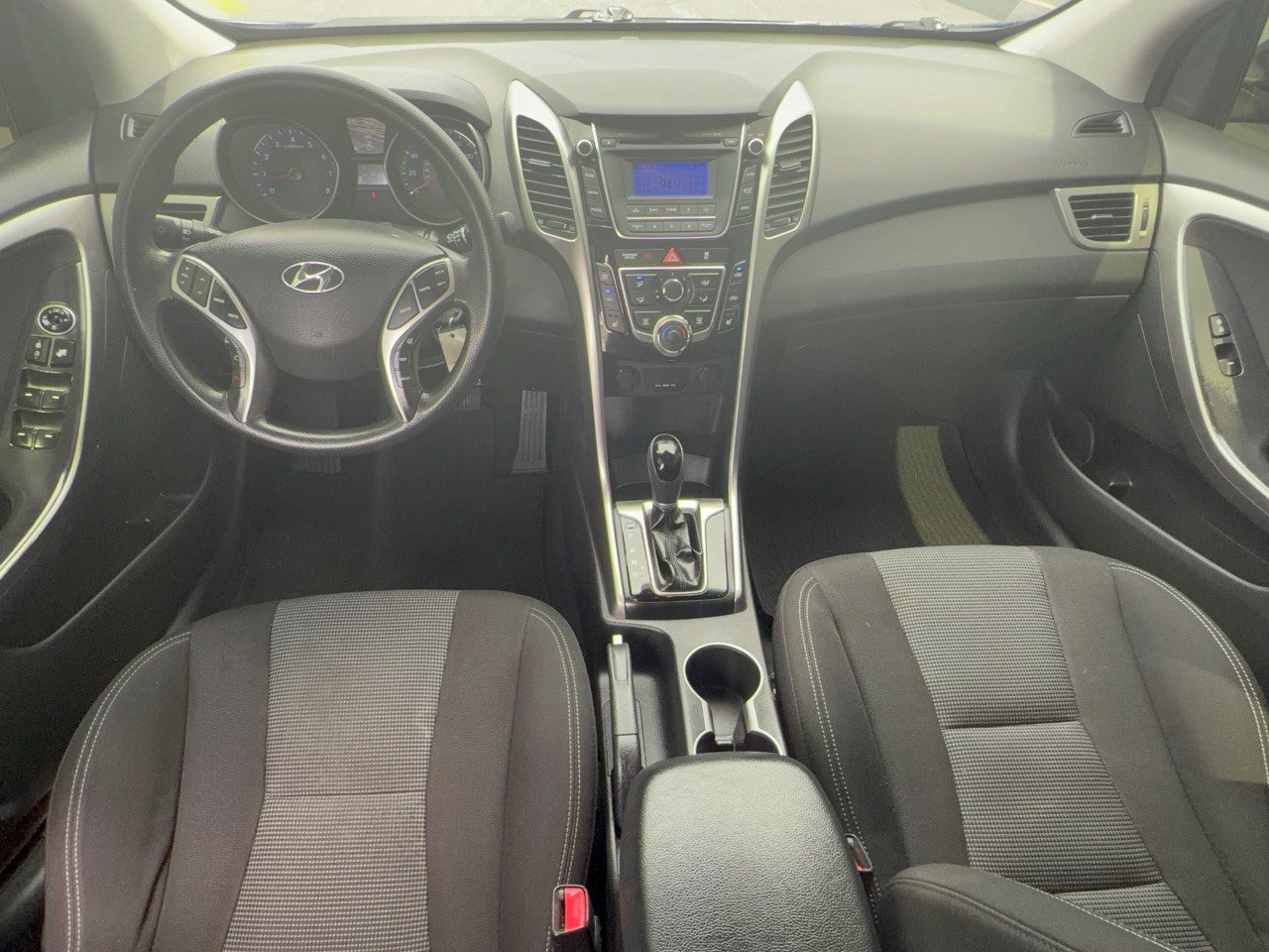 Used 2013 Hyundai Elantra GT FWD image 17