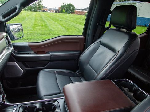 Used 2023 Ford F150 Lariat w/ Equipment Group 502A High AWD/4WD image 14