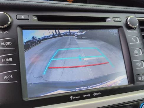 Used 2018 Toyota Highlander XLE FWD image 30