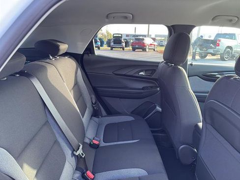 New 2026 Chevrolet TrailBlazer LT w/ Driver Confidence Package FWD image 10