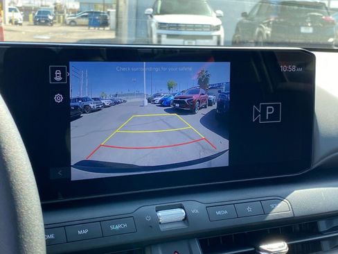 Used 2025 Kia K4 LXS image 22