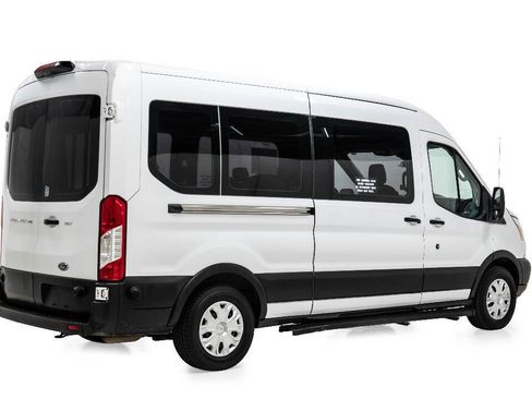 Used 2019 Ford Transit 350 XLT RWD image 3