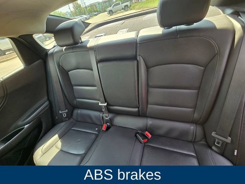Used 2024 Chevrolet Malibu LT FWD image 12