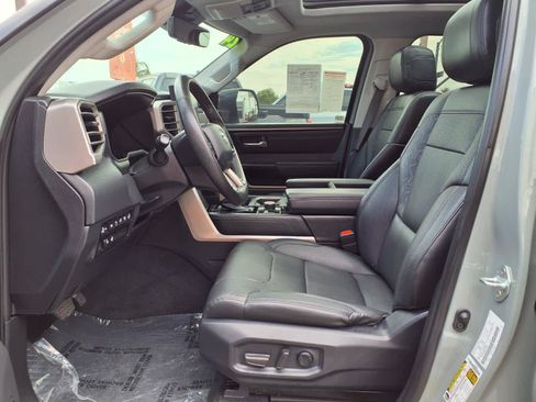 Used 2024 Toyota Tundra Limited AWD/4WD image 16