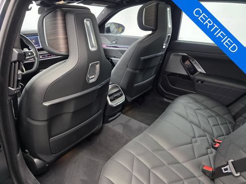 Used 2024 BMW 760i xDrive w/ Executive Package AWD/4WD image 15