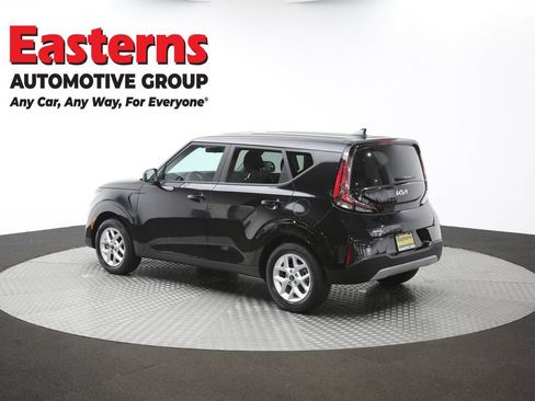 Used 2025 Kia Soul LX w/ LX Technology Package FWD image 61