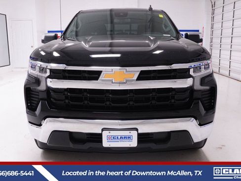 Used 2025 Chevrolet Silverado 1500 LT w/ Texas Edition Plus RWD image 2