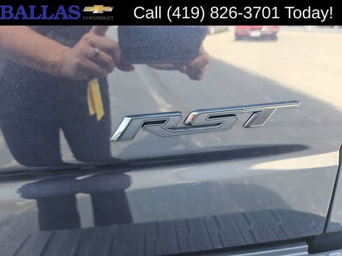 Certified 2023 Chevrolet Silverado 1500 RST w/ Z71 Off-Road Package AWD/4WD image 37