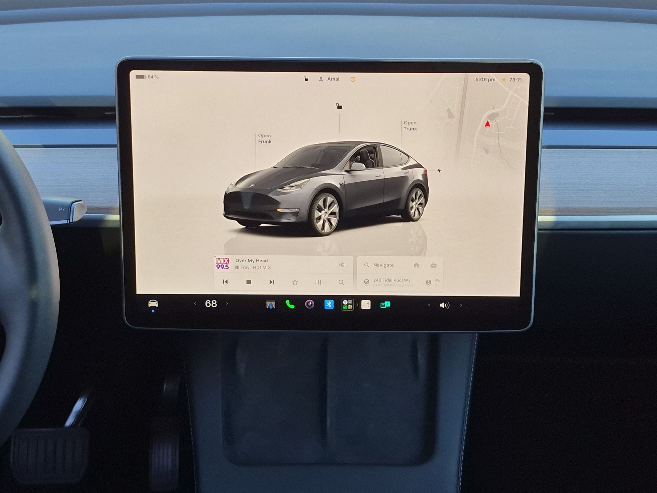 Used 2024 Tesla Model Y Long Range AWD/4WD image 17