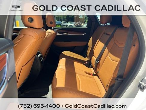 Certified 2024 Cadillac XT5 Premium Luxury w/ LPO, Floor Liner Package AWD/4WD image 14