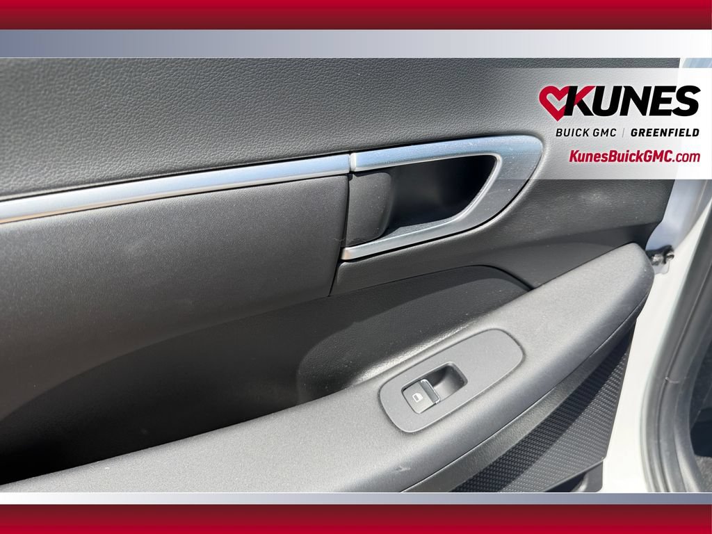 Used 2026 Hyundai Sonata SEL FWD image 33