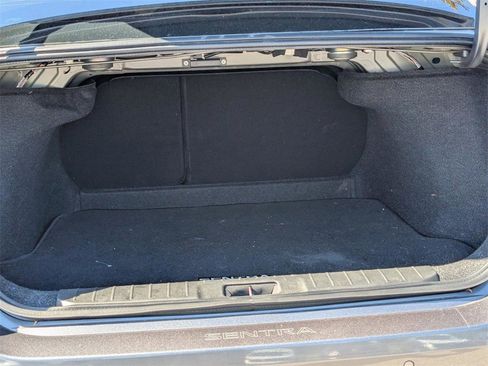 Certified 2022 Nissan Sentra SV image 12