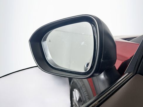 Used 2023 Nissan Rogue S AWD/4WD image 11