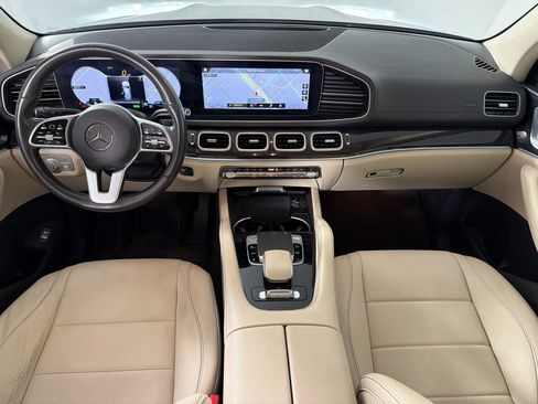 Used 2020 Mercedes-Benz GLS 450 4MATIC image 17
