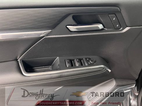 Used 2025 GMC Acadia Elevation FWD image 26
