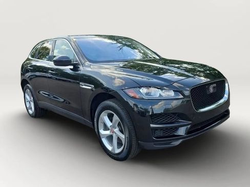 Used 2019 Jaguar F-PACE Premium AWD/4WD image 3