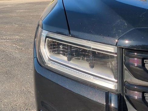 Used 2023 GMC Acadia SLE w/ Driver Convenience Package image 10