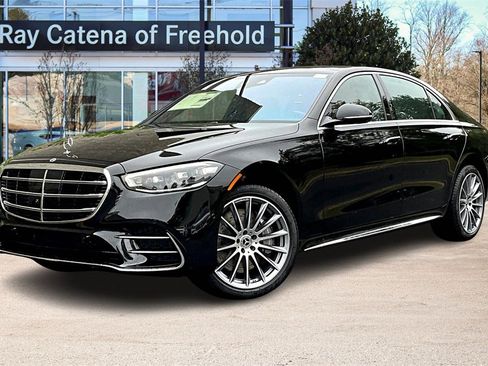 New 2026 Mercedes-Benz S 500 4MATIC image 1