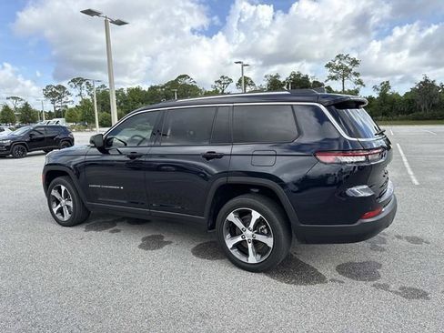 Used 2023 Jeep Grand Cherokee L Limited w/ Luxury Tech Group II RWD image 5