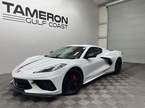 Used 2025 Chevrolet Corvette Stingray Preferred Cpe w/ Adrenaline Red Accent Package RWD image 21
