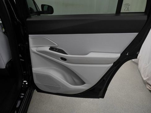 New 2026 Jeep Cherokee Laredo AWD/4WD image 31