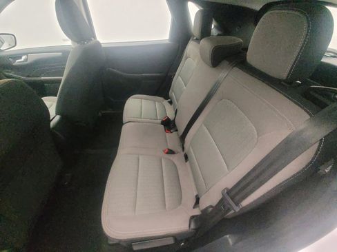 Used 2021 Ford Escape S image 18