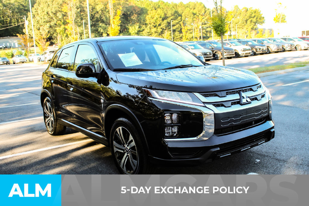 Used 2025 Mitsubishi Outlander Sport ES AWD/4WD image 3