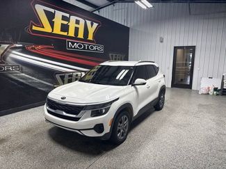 Used 2021 Kia Seltos S FWD video 1