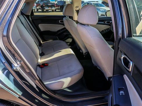 Used 2023 Honda Civic LX image 17