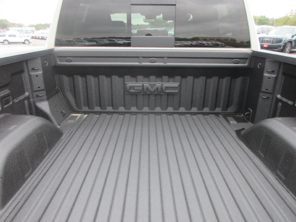 New 2026 GMC Sierra 1500 AT4 w/ AT4 Premium Package AWD/4WD image 6