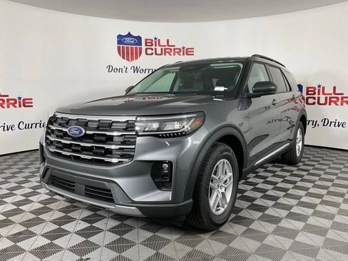 New 2025 Ford Explorer Active w/ Active Comfort Package image 7