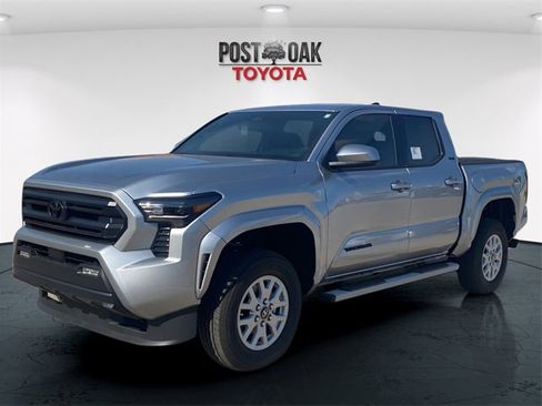 New 2025 Toyota Tacoma SR5 image 3