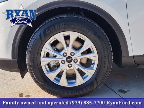 Certified 2025 Ford Escape Active FWD image 7