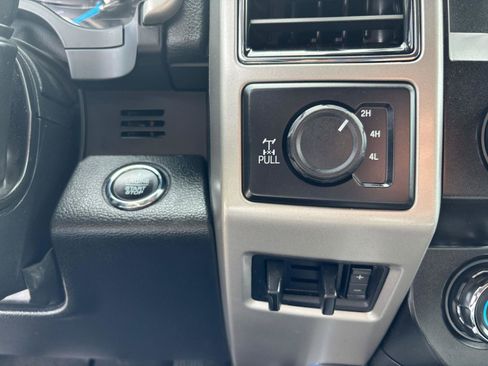Used 2020 Ford F250 Lariat AWD/4WD image 29