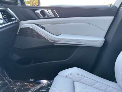 New 2026 BMW X5 sDrive40i w/ Premium Package image 24