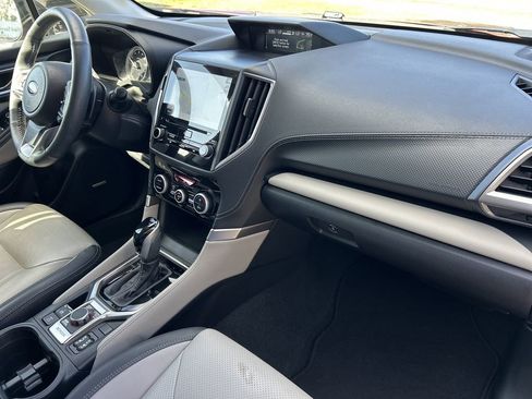 Certified 2023 Subaru Forester Limited image 12