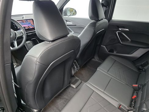 Used 2026 BMW X1 xDrive28i image 14