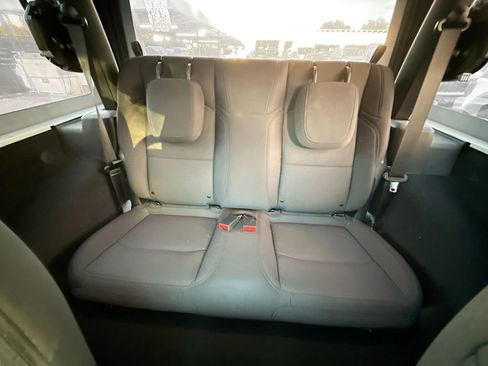 Used 2022 Jeep Wrangler Sport image 25