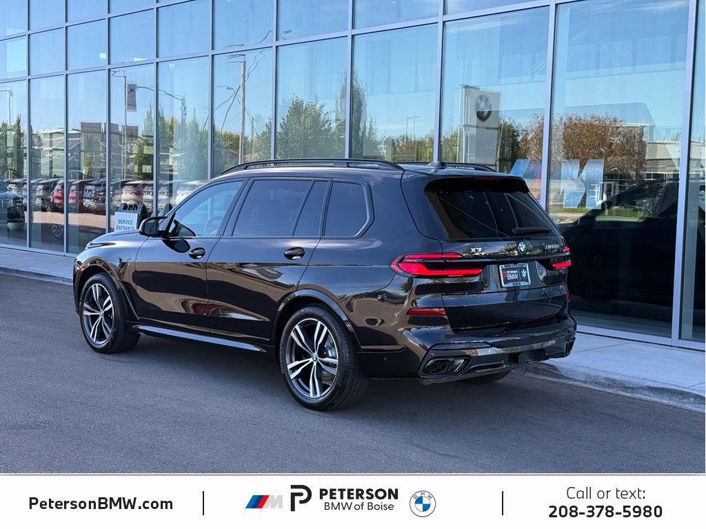 Used 2026 BMW X7 M60i AWD/4WD image 3