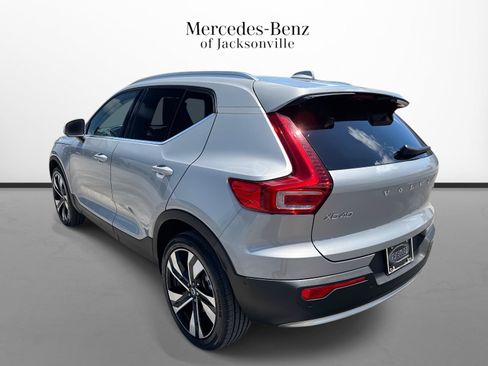 Used 2023 Volvo XC40 B5 Ultimate w/ Protection Package Premier AWD/4WD image 5